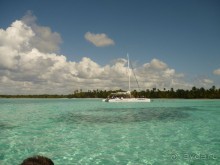 Чистые воды Карибского моря, возле острова Саона