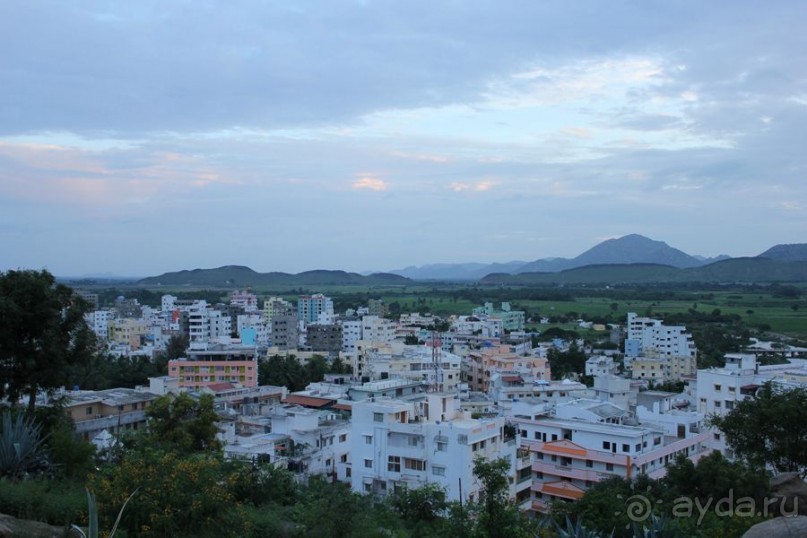 Панорама на город