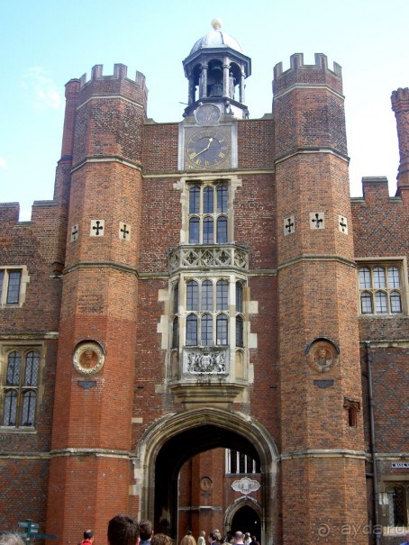 Хэмптон Корт Палас — резиденция Тюдоров