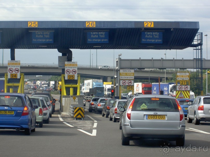 Хэмптон Корт Палас — резиденция Тюдоров