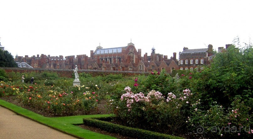 Хэмптон Корт Палас — резиденция Тюдоров