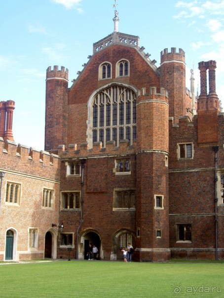 Хэмптон Корт Палас — резиденция Тюдоров