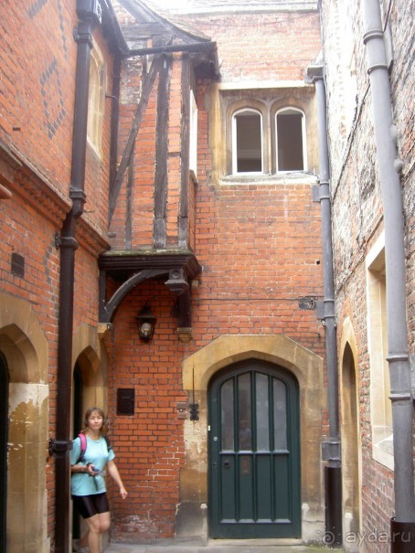 Хэмптон Корт Палас — резиденция Тюдоров