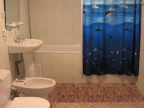 Ради отдыха, хорошего лечения, чистого морского воздуха стоит поехать!