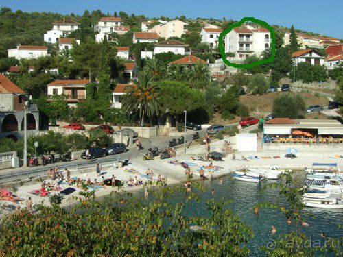 Вид на виллу со стороны дайвинг-центра