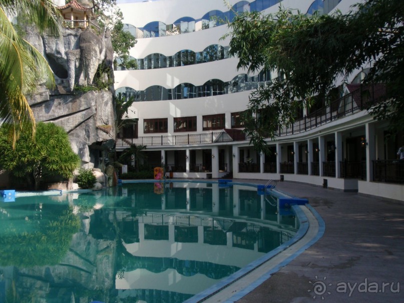 Sanya Jingli Lai Resort 4* 