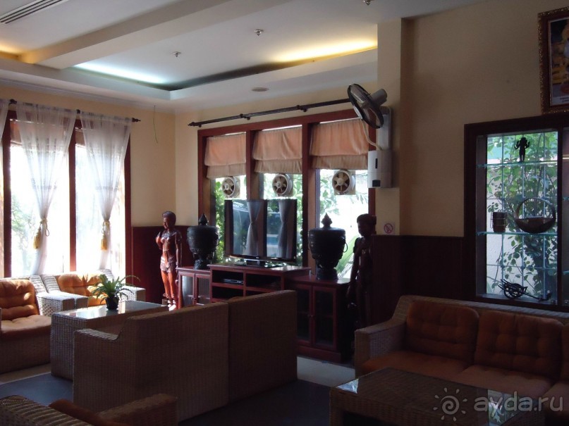 Приличный отель