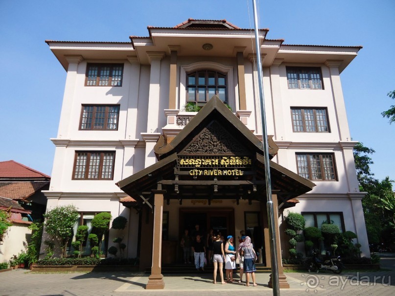 Приличный отель