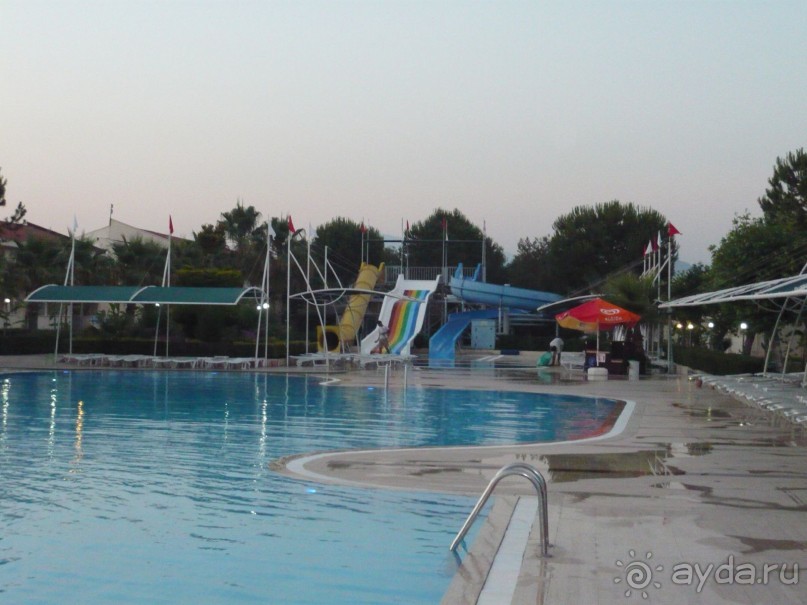 А мы поехали - и ни разу не пожалели:очень гостеприимный отель!