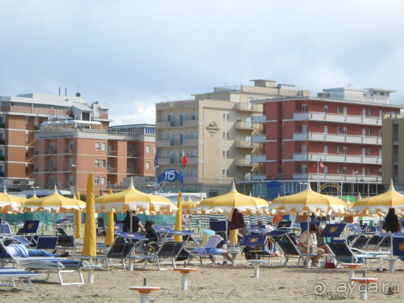  отель соответствует цене 3 звезды-но жена хозяина не выносимая злая тётя