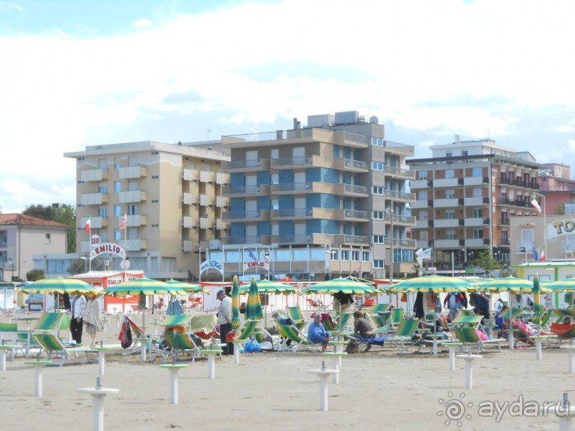  отель соответствует цене 3 звезды-но жена хозяина не выносимая злая тётя