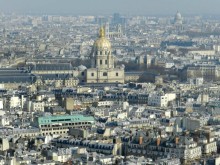 Вид  на Париж с Эйфелевой башни