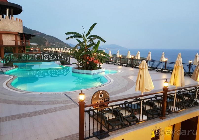 Отель для Небожителей