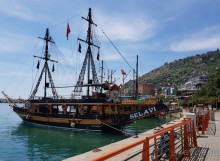 На крепость в Алании  - с ребенком 3х лет