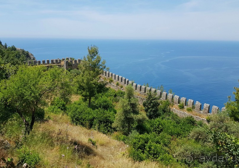 На крепость в Алании  - с ребенком 3х лет