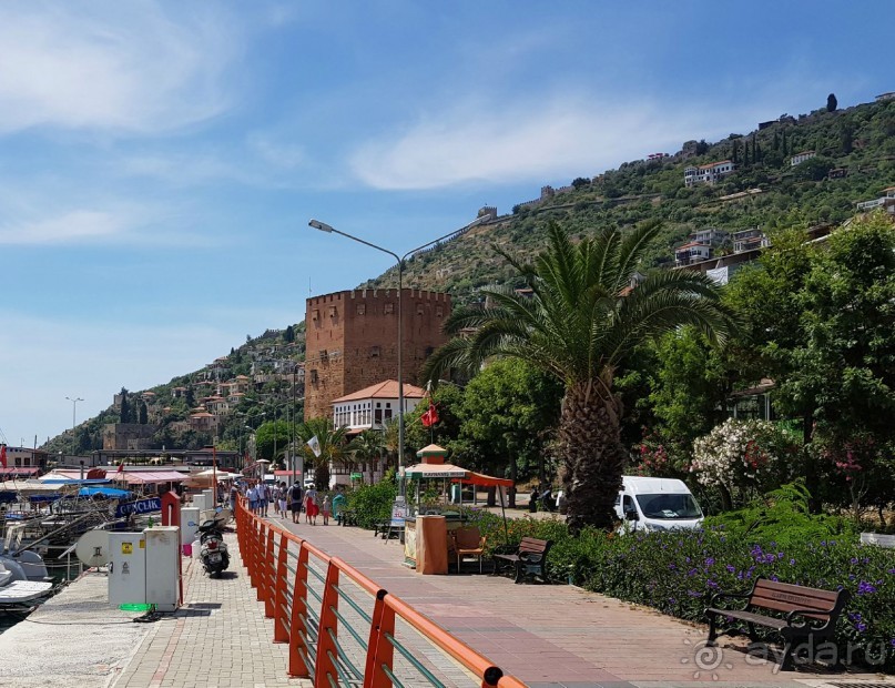 На крепость в Алании  - с ребенком 3х лет