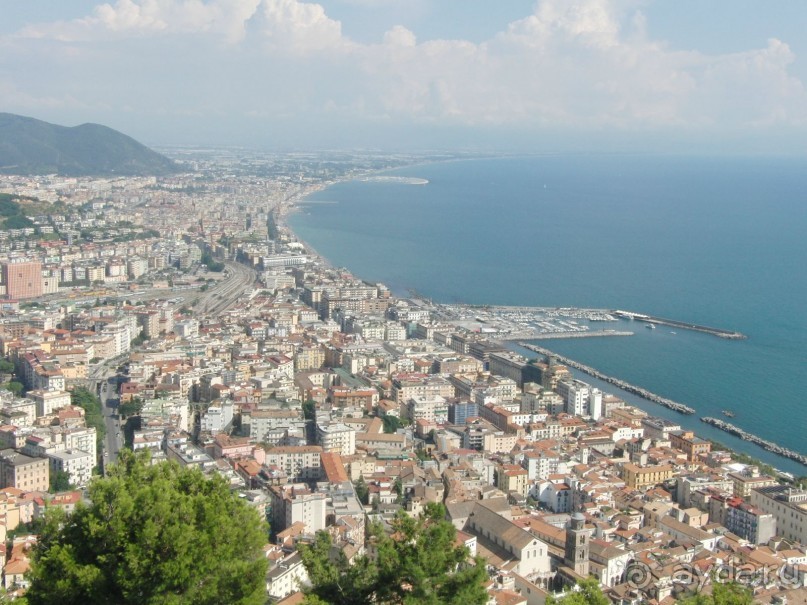 Альбом отзыва "Салерно-прекрасный портовый город на юге Италии"