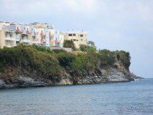 Крит! Мир! Май !