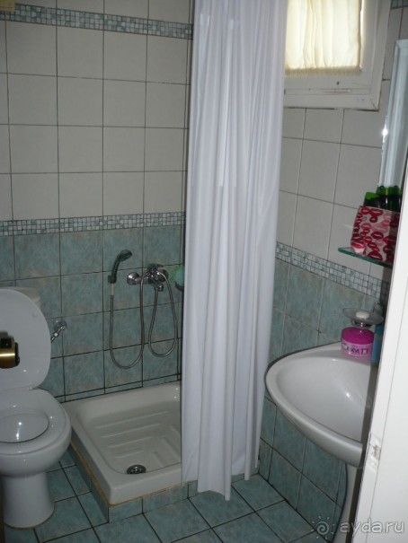 Крит! Мир! Май !