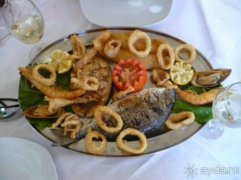 Крит! Мир! Май !