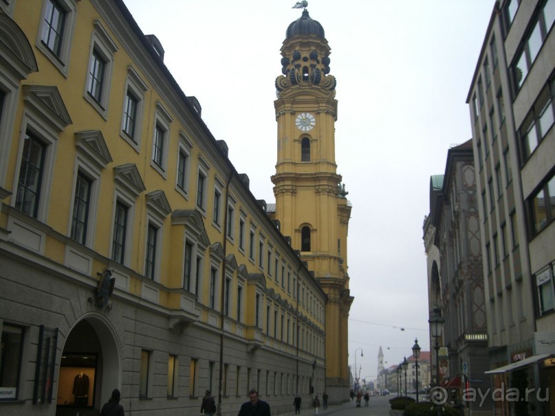 Венеция и Мюнхен.