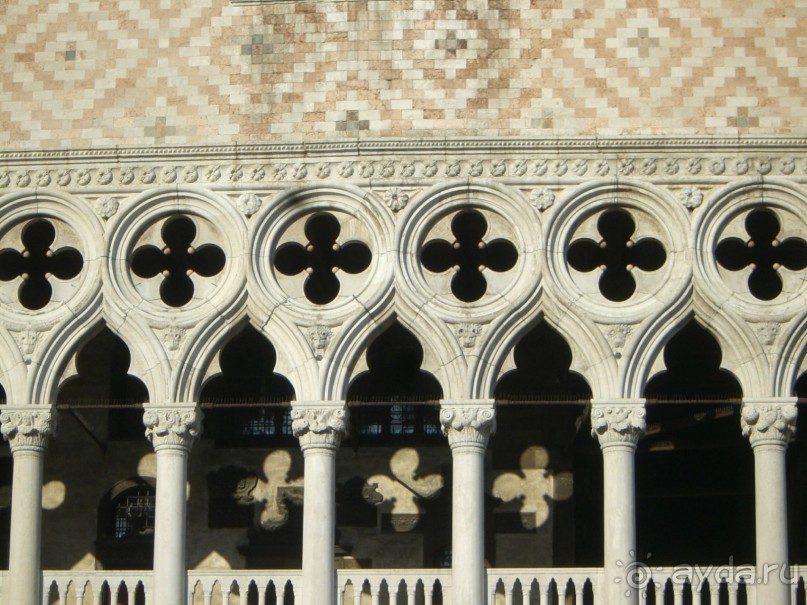 Венеция и Мюнхен.