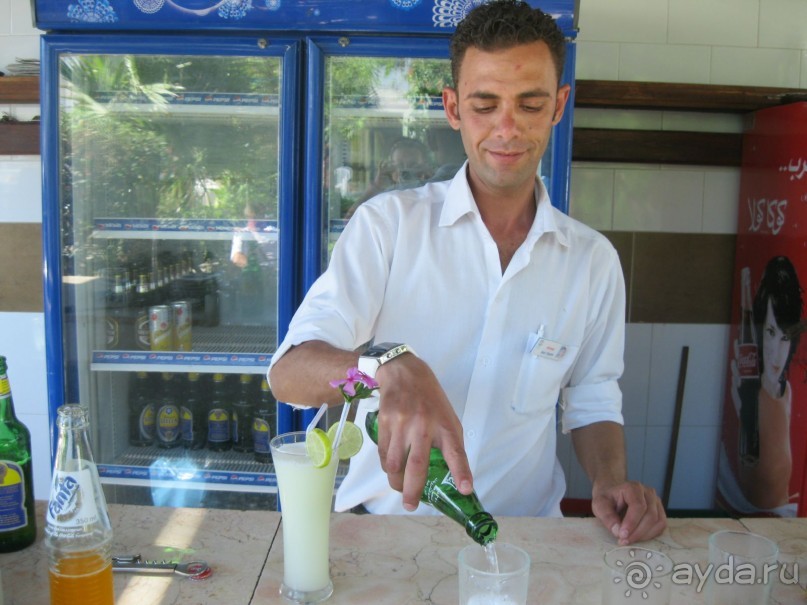 бармен Ахмед