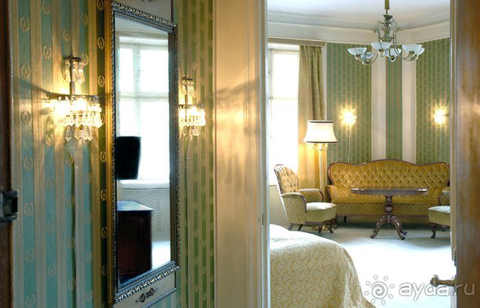 Уютный старинный отель в стиле XIX века, самый центр Стокгольма