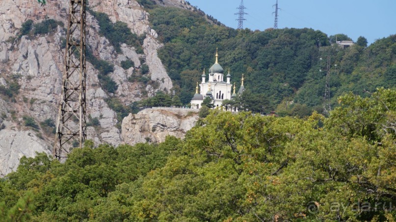 Альбом отзыва "КРЫМ.СЕНТЯБРЬ 2015. Воскресенская церковь (Форос)"