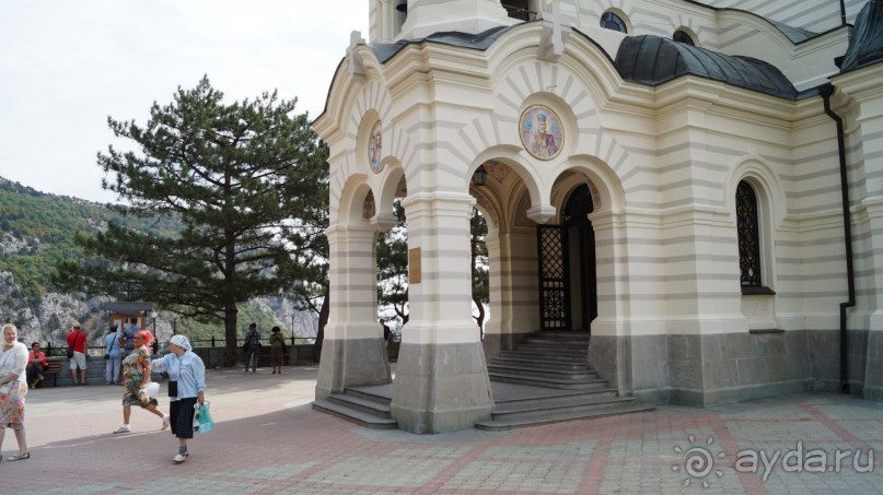 КРЫМ.СЕНТЯБРЬ 2015. Воскресенская церковь (Форос)