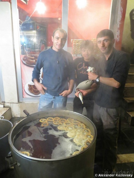 Альбом отзыва "Настоящий Ирак. Путешествие по арабскому Ираку автостопом "