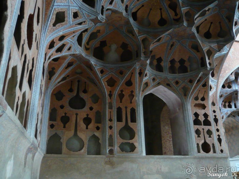 Книга "Незабываемый Иран". Глава 6.2 Достопримечательности Исфахана