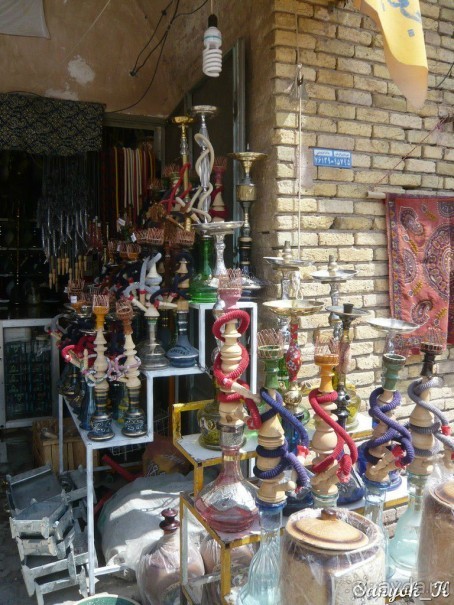 Книга "Незабываемый Иран". Глава 13.3 Базар Кермана (ковры, посуда и сладости)