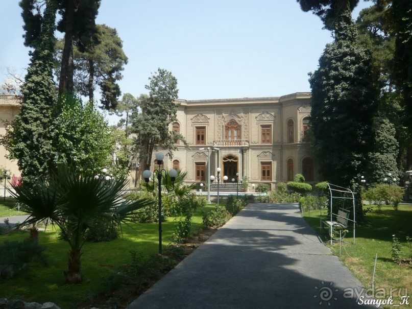 Книга "Незабываемый Иран". Глава 2.6 Музей стекла и керамики