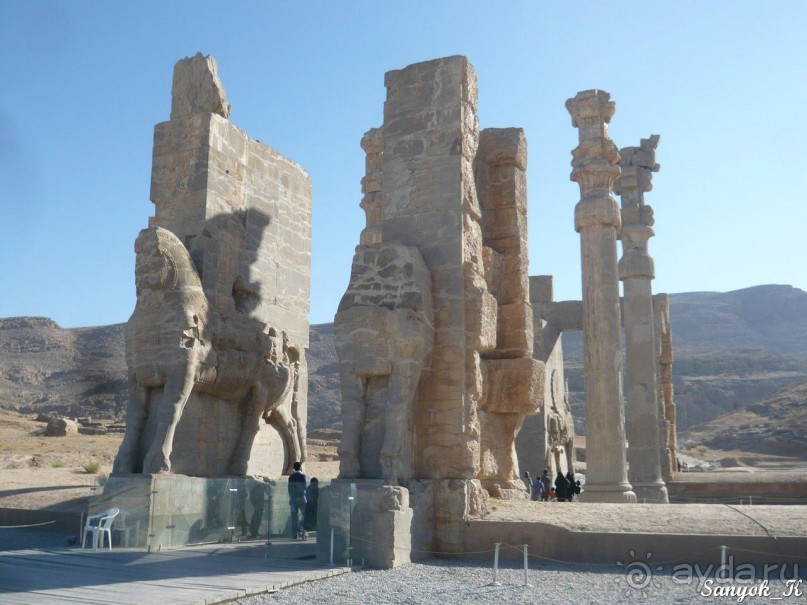 Книга "Незабываемый Иран". Глава 7.3 Персеполь и его окрестности