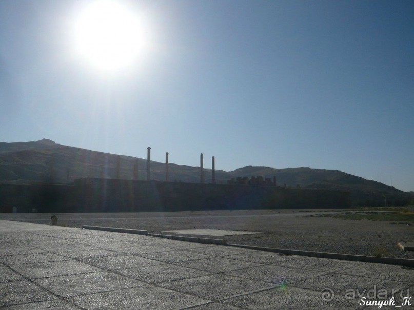 Книга "Незабываемый Иран". Глава 7.3 Персеполь и его окрестности