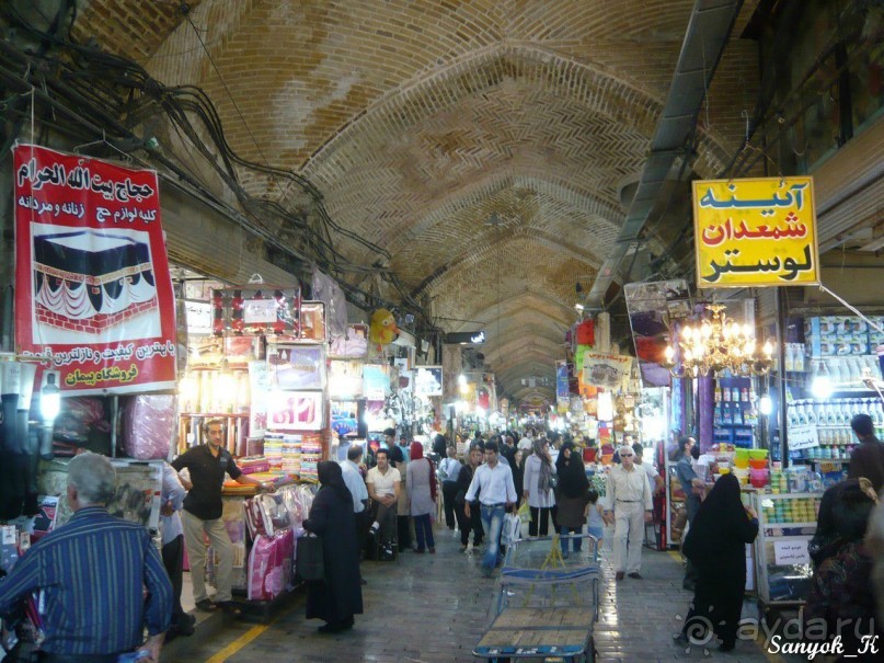 Книга "Незабываемый Иран". Глава 2.2 Базар Тегерана (золото, фрукты и пряности)