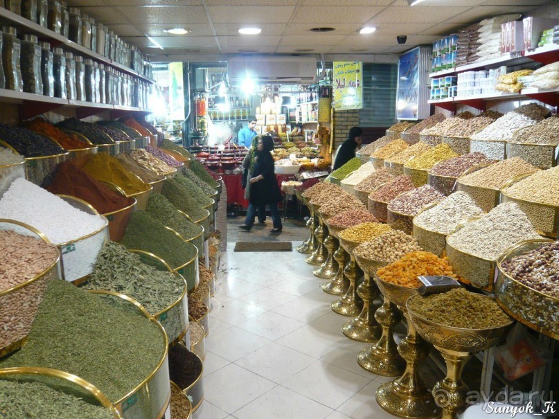 Книга "Незабываемый Иран". Глава 2.2 Базар Тегерана (золото, фрукты и пряности)