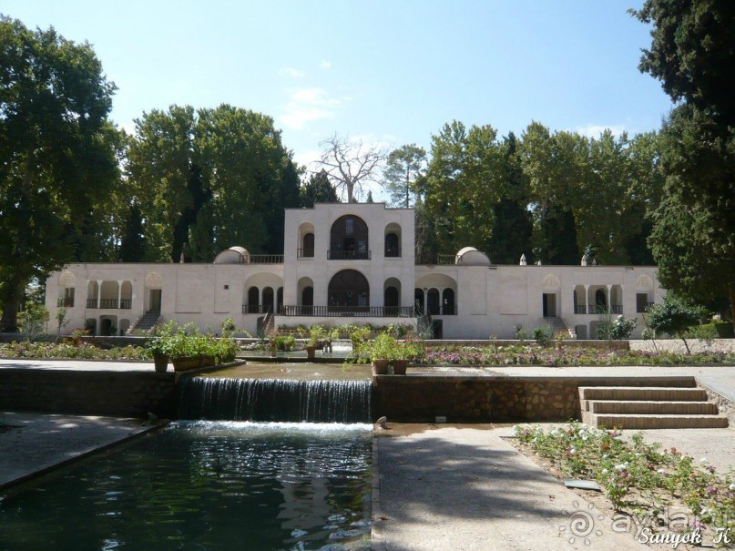 Книга "Незабываемый Иран". Глава 13.2 Достопримечательности Кермана. Махан.