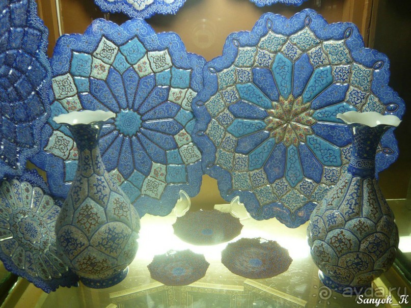 Книга "Незабываемый Иран". Глава 6.3 Большой базар Исфахана (ковры и сладости)