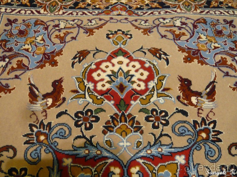 Книга "Незабываемый Иран". Глава 6.3 Большой базар Исфахана (ковры и сладости)