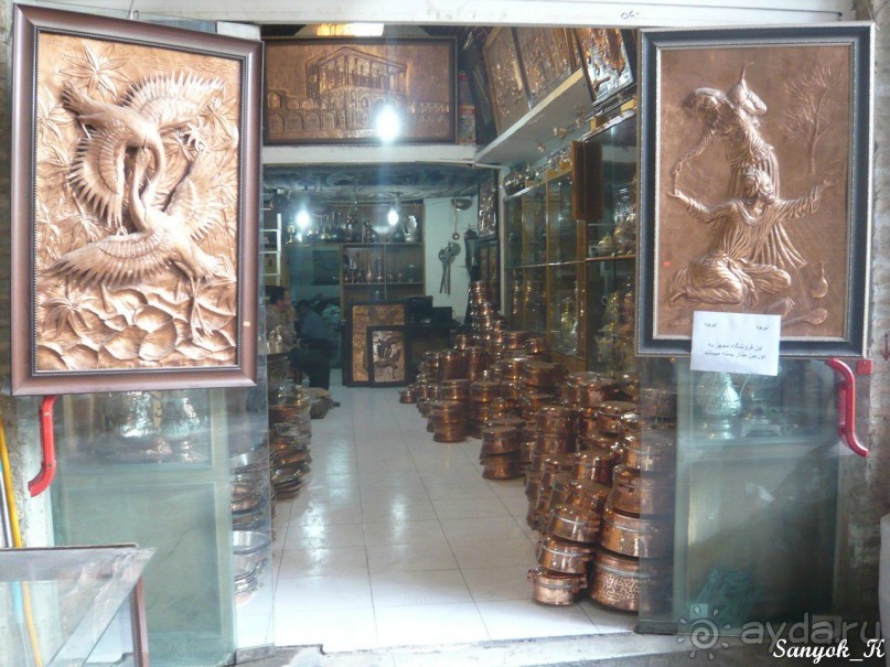 Книга "Незабываемый Иран". Глава 6.3 Большой базар Исфахана (ковры и сладости)