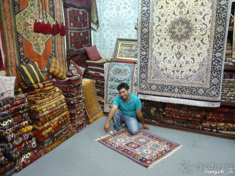Книга "Незабываемый Иран". Глава 6.3 Большой базар Исфахана (ковры и сладости)