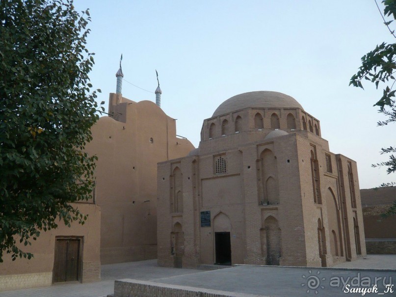 Книга "Незабываемый Иран". Глава 14.2 Достопримечательности Йезда