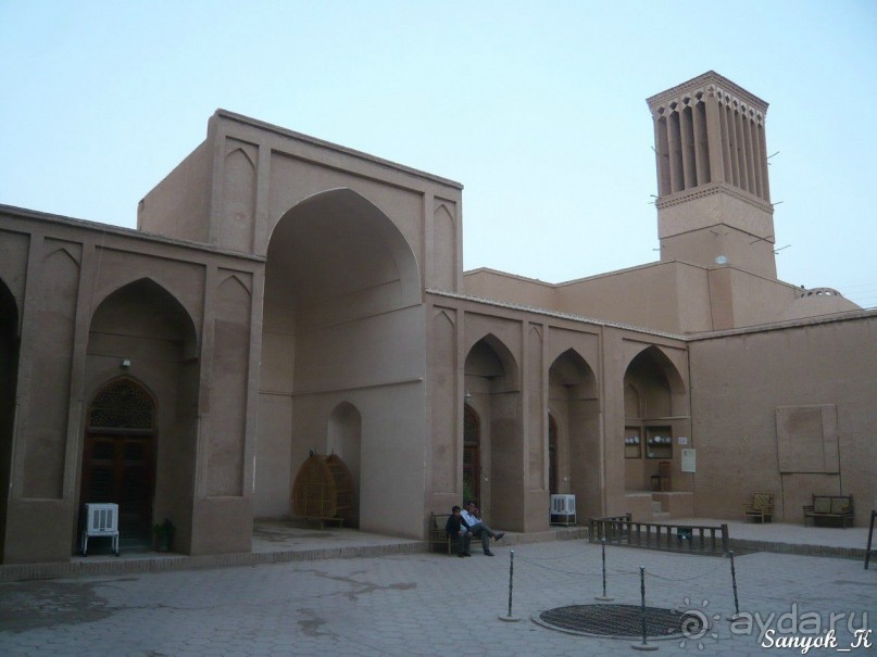 Книга "Незабываемый Иран". Глава 14.2 Достопримечательности Йезда