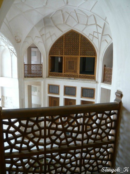 Альбом отзыва "Книга "Незабываемый Иран". Глава 4. Кашан"