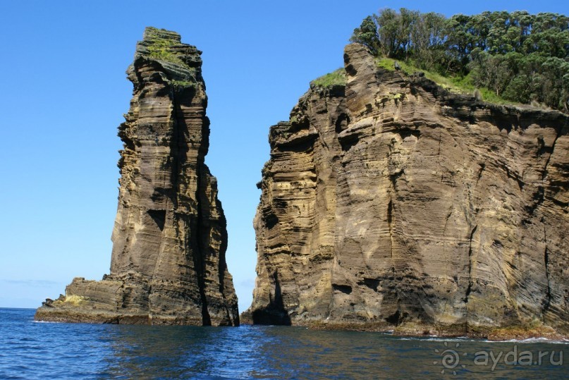 Островок у городка Франко до Кампо
