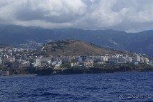 Остров с океана.