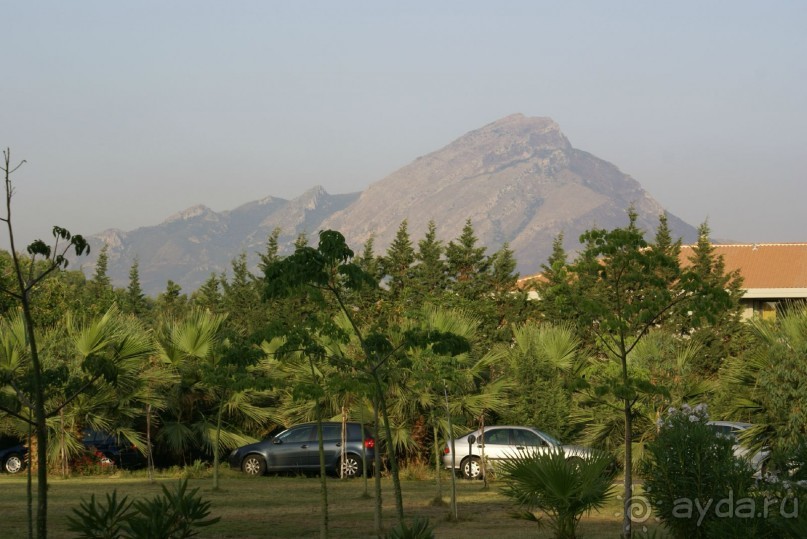 вид из отеля в г.Чефалу