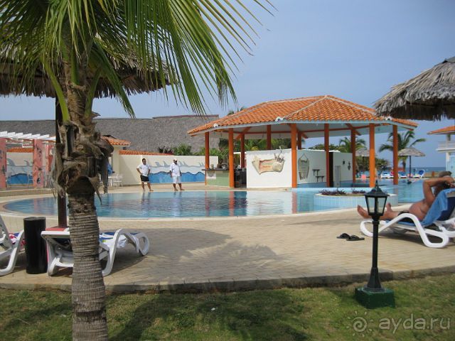 Океан, солнце и ром!